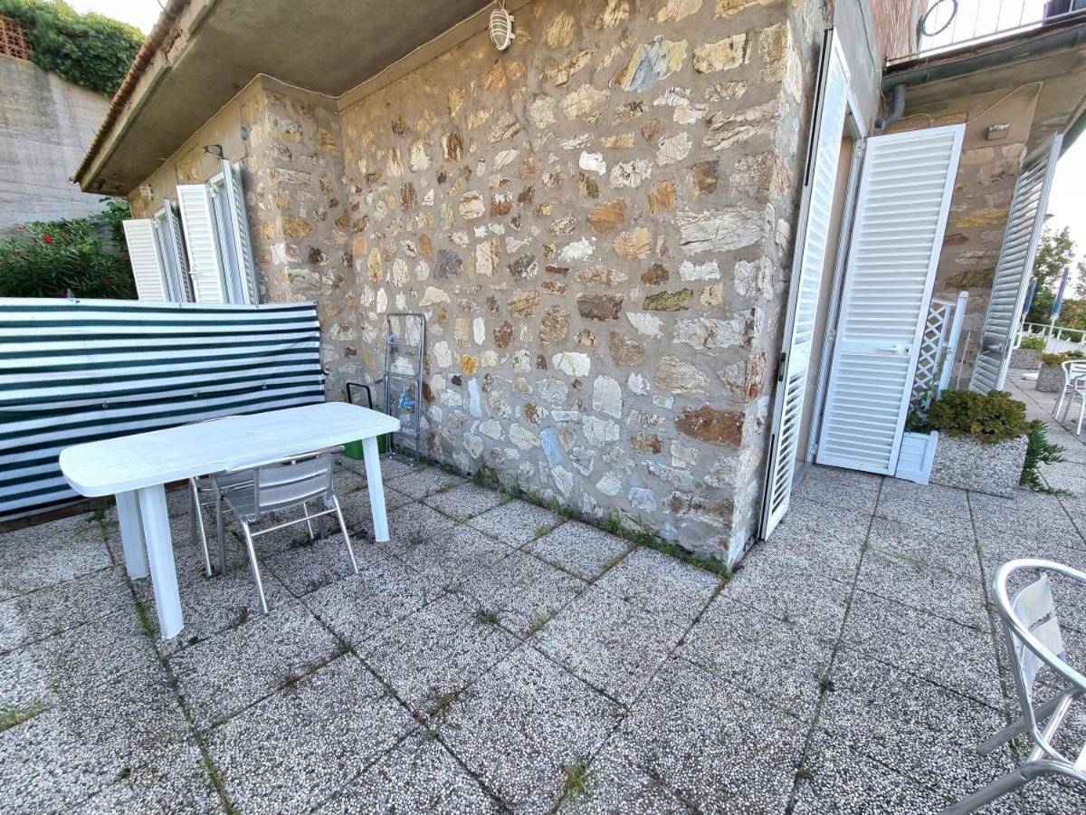 Appartamenti La Terrazza Sulle Ghiaie - Goelba Portoferraio Exterior foto